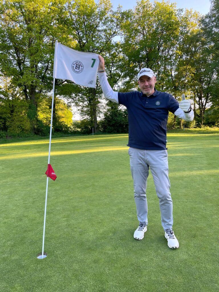 Thorsten Mathur hole in one